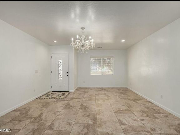5th image of 10529 N 115th Dr
