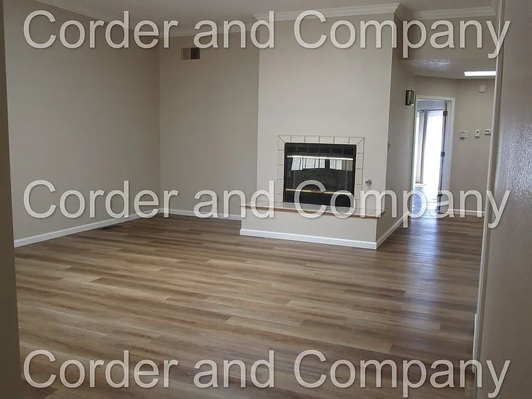 3345 Esplanade Cir SE — Photo 11