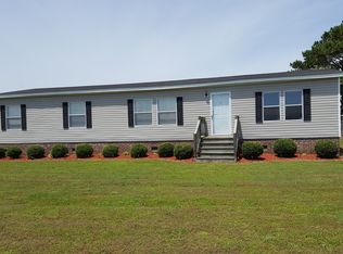 688 Blount Rd, Elizabeth City, NC 27909