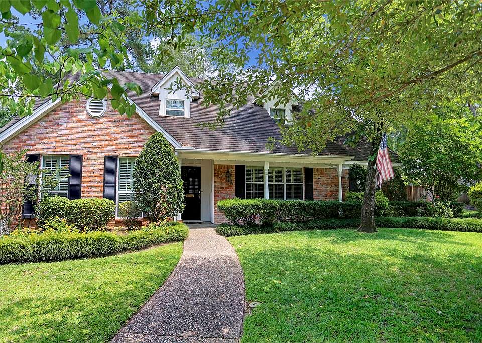 1st image of 202 Renoir Dr