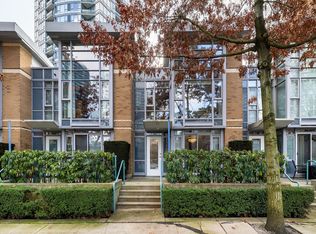1033 Marinaside Cres #2J, Vancouver, BC V6Z 3A3