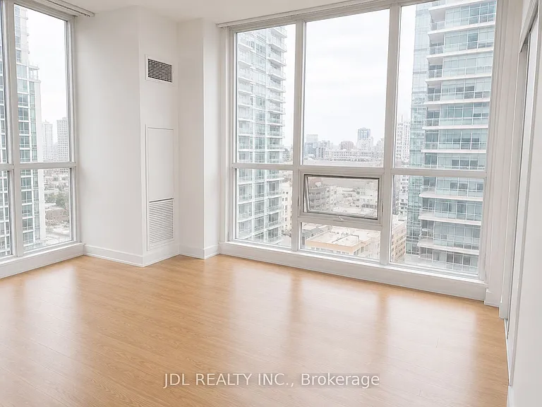 761 Bay St #2612 — Photo 7
