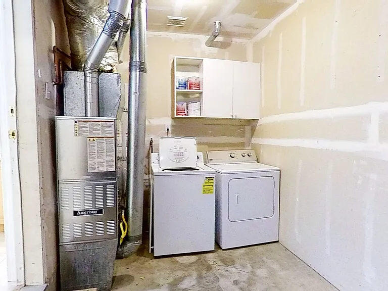 4210 Archer Dr — Photo 16