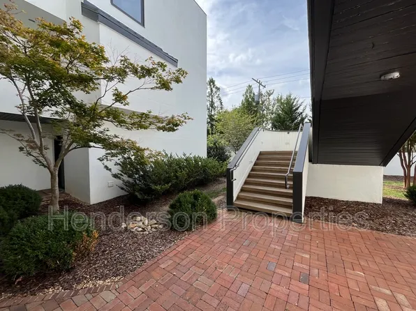 501 Fenton Pl Unit K, Charlotte, NC 28207