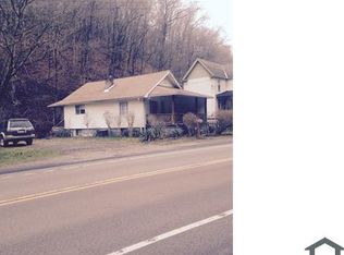 1311 New England Rd, West Mifflin, PA 15122