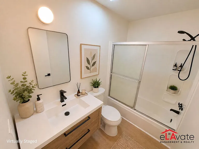 11744 Runnymede — Photo 11