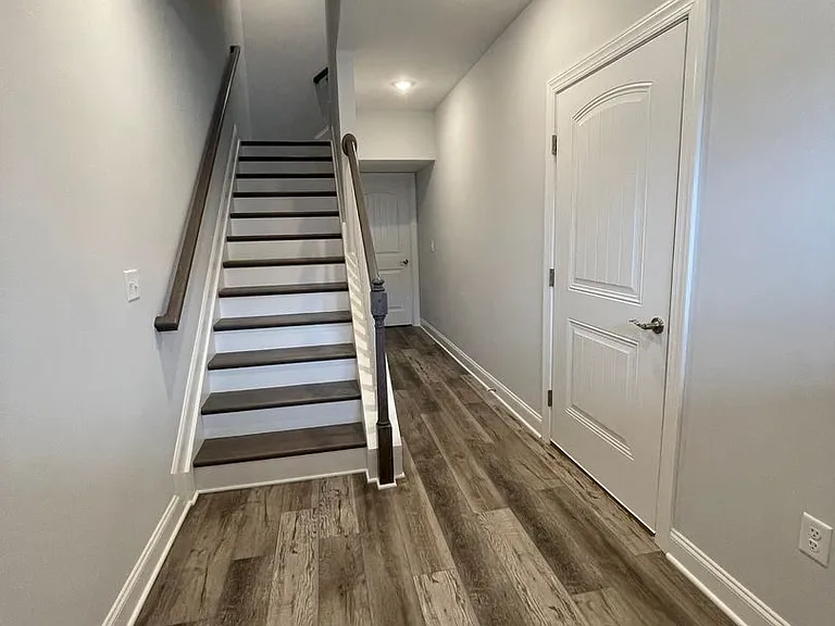 1168 Harvest Ct — Photo 5