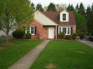 408 Wayneridge Rd, Waynesboro, VA 22980