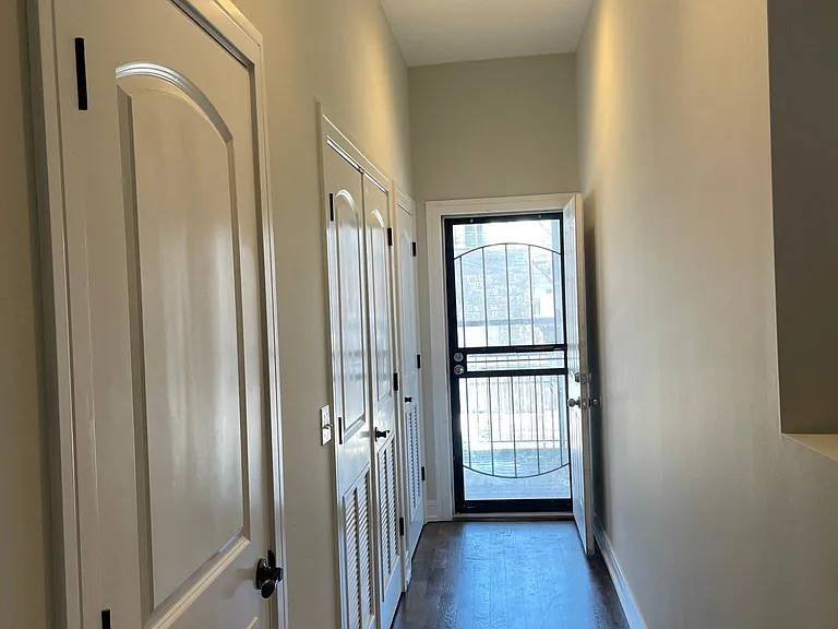 6551 S Ingleside Ave #1N — Photo 12