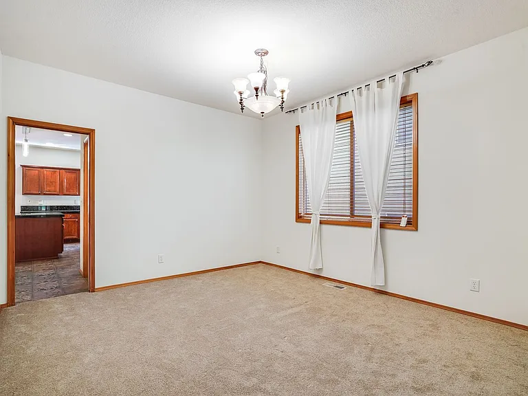 12590 NW Naomi Ln — Photo 18