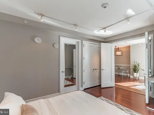 1414 S Penn Sq Unit 16G, Philadelphia, PA 19102