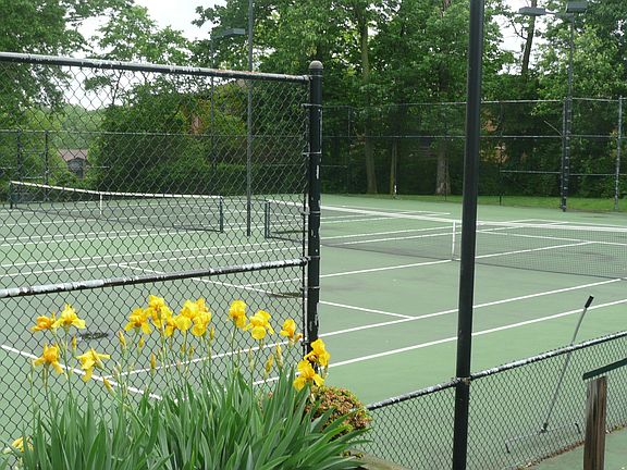 Tennis Courts