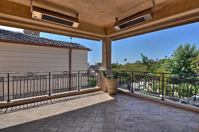 222 Iris Ave — Photo 22