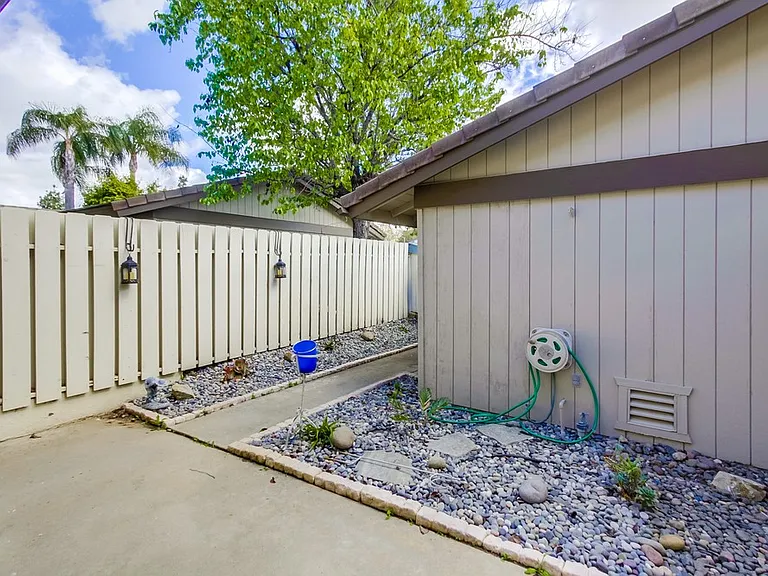 11482 Matinal Cir — Photo 30