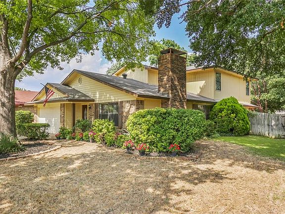 2nd image of 2928 Woodbridge Dr