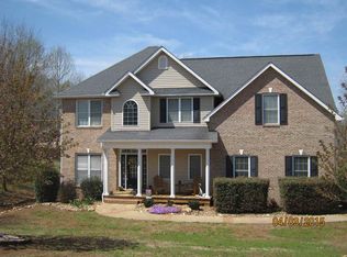 601 Laurel Haven Ct, Seneca, SC 29678