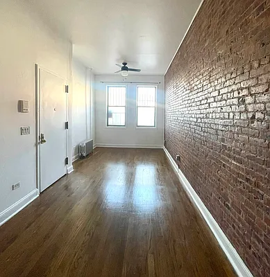 Rented by Compass | media 7