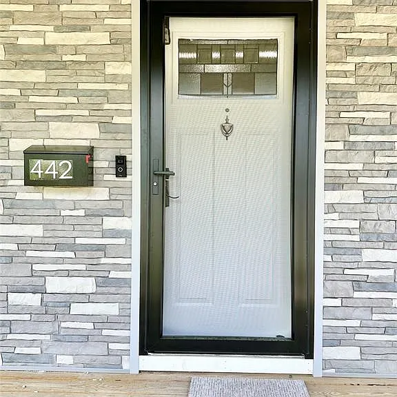 442 Ardmore Dr — Photo 12