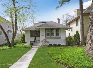 574 Orchard Ln, Winnetka, IL 60093