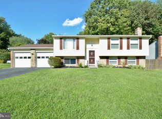 8456 Gold Sky Ct, Springfield, VA 22153