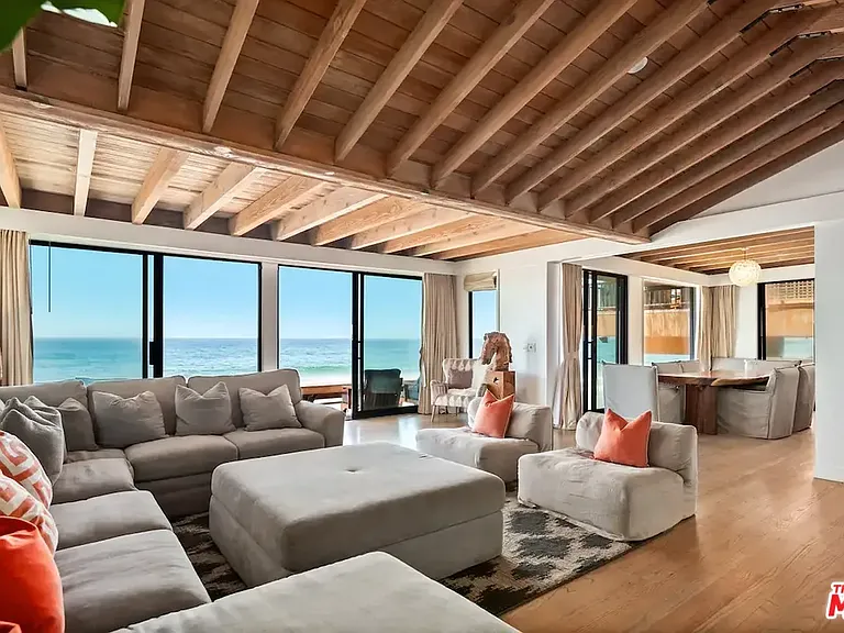 24608 Malibu Rd — Photo 4