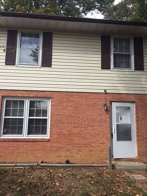 1st image of 5 Birch Ln