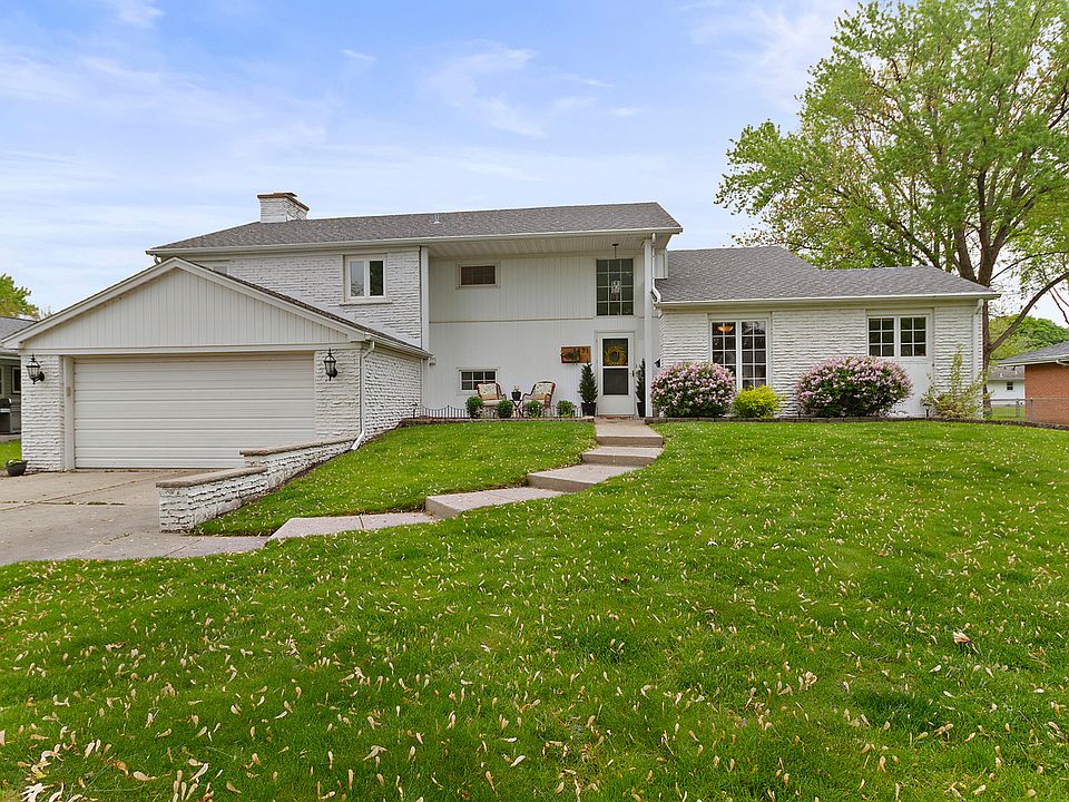 1471 W Budd Blvd, Kankakee, IL 60901 Zillow