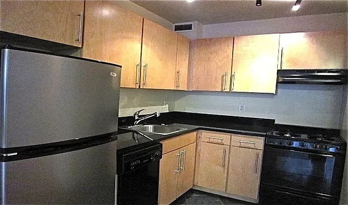 Rented by Maz Group NY | media 10