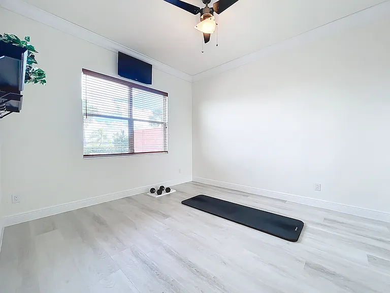 5310 Swift River Ct — Photo 39