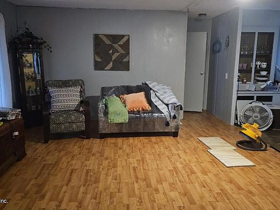 3rd image of 7617 TIMBERWOOD Drive