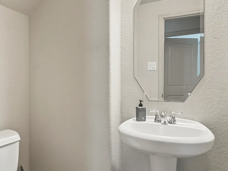 7015 Windy Run Ct — Photo 15