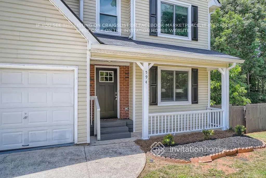 594 Rivulett Ct Lawrenceville, GA 30043 — Photo 3