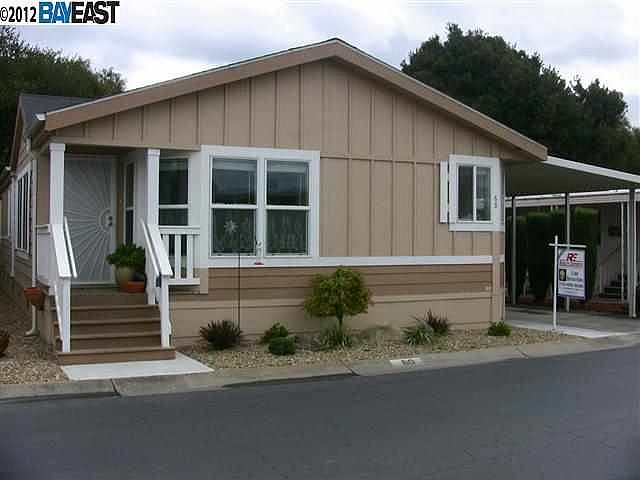 1st image of 60 Palm Dr