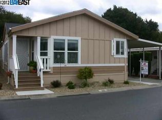 60 Palm Dr, Union City, CA 94587