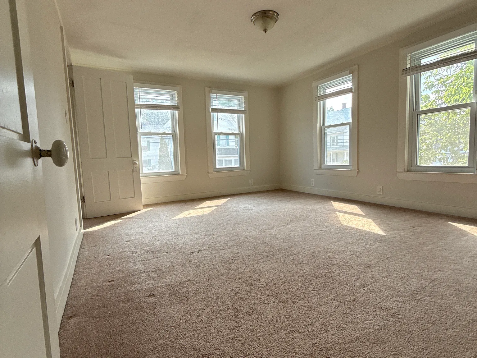 70 Court St — Photo 4