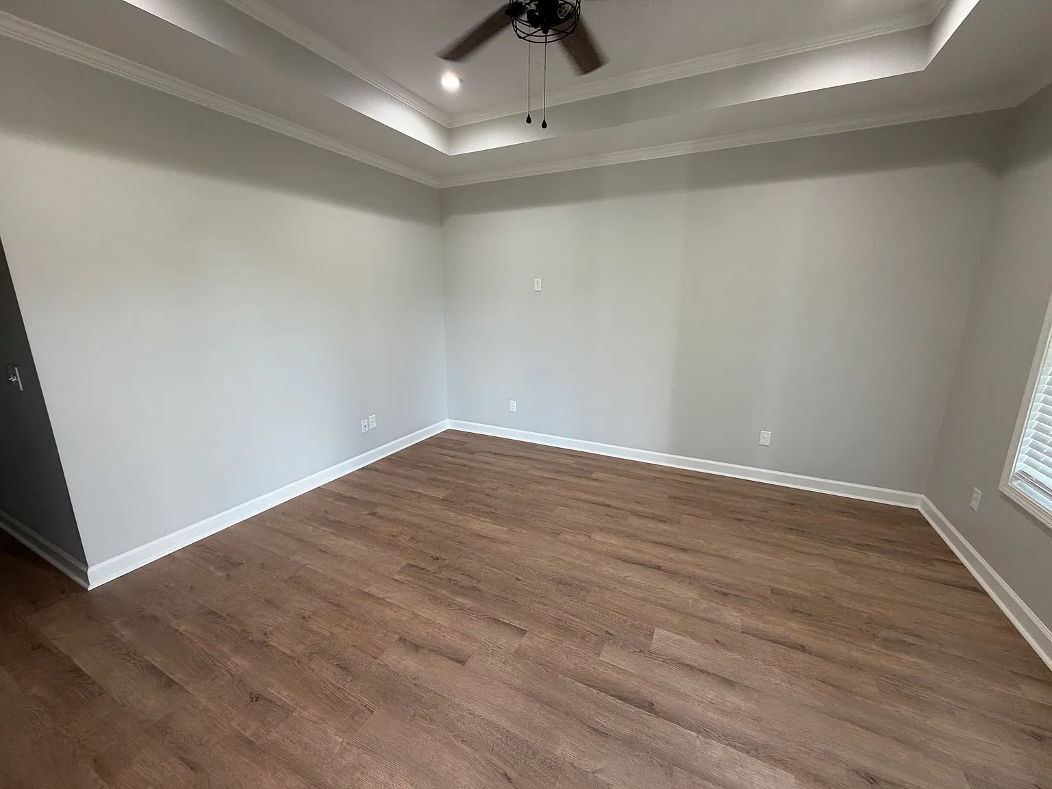 2 bed, 1000 sqft, $1,395 — Photo 3