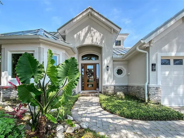 3921 Maravic Pl, Sarasota, FL 34231