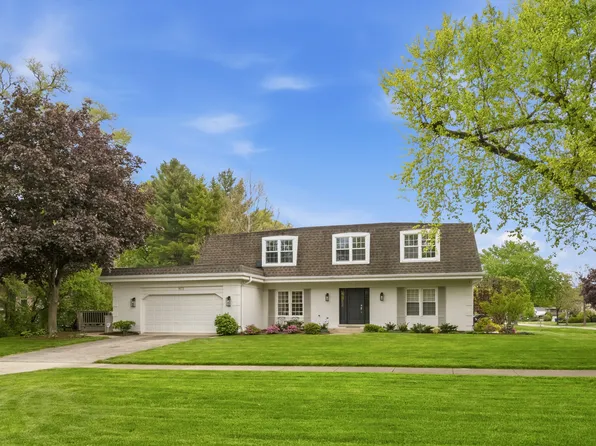 1473 Arbor Ln, Northbrook, IL 60062