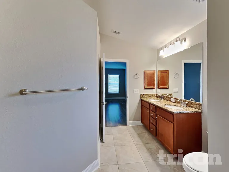 27076 Brook Forest Rd — Photo 8
