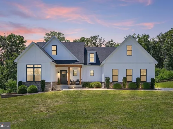 151 Feed Mill Ct, Winchester, VA 22602