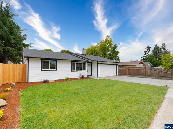 4545 Swallow Ct NE, Salem, OR 97301