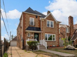 17127 San Juan Dr, Detroit, MI 48221