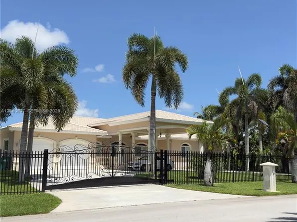 27803 SW 172nd Pl, Homestead, FL 33031