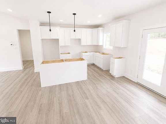 5th image of LOT 2 Spruce Ln