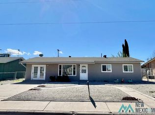 303 W Centre Ave, Artesia, NM 88210