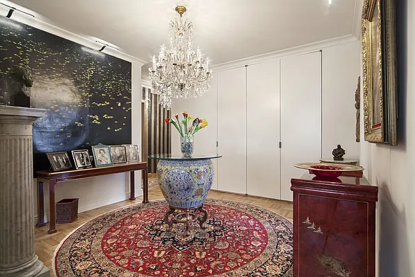 Sold by Compass | media 28