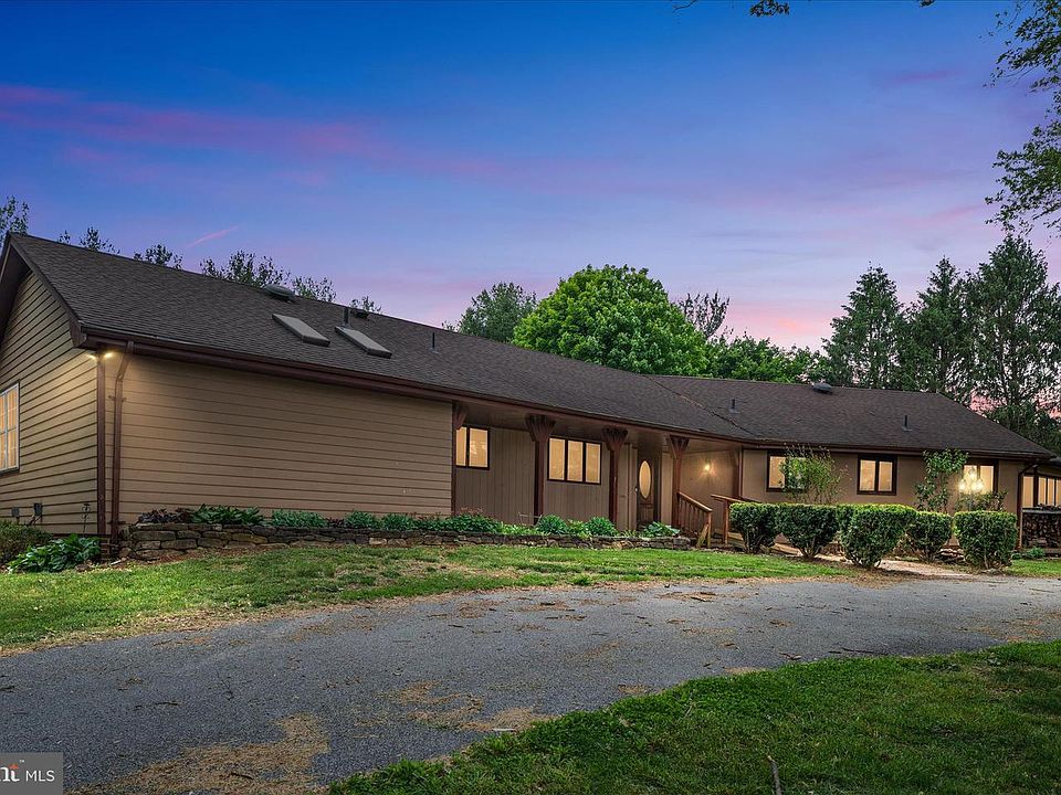 1st image of 263 Bowling Green Rd