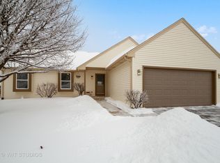 516 Iona Ln, Harvard, IL 60033