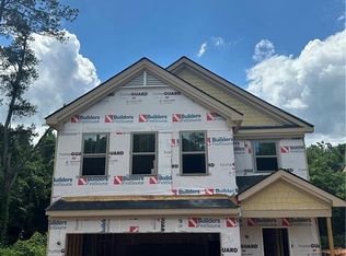 449 Dogwood Dr, Lilburn, GA 30047