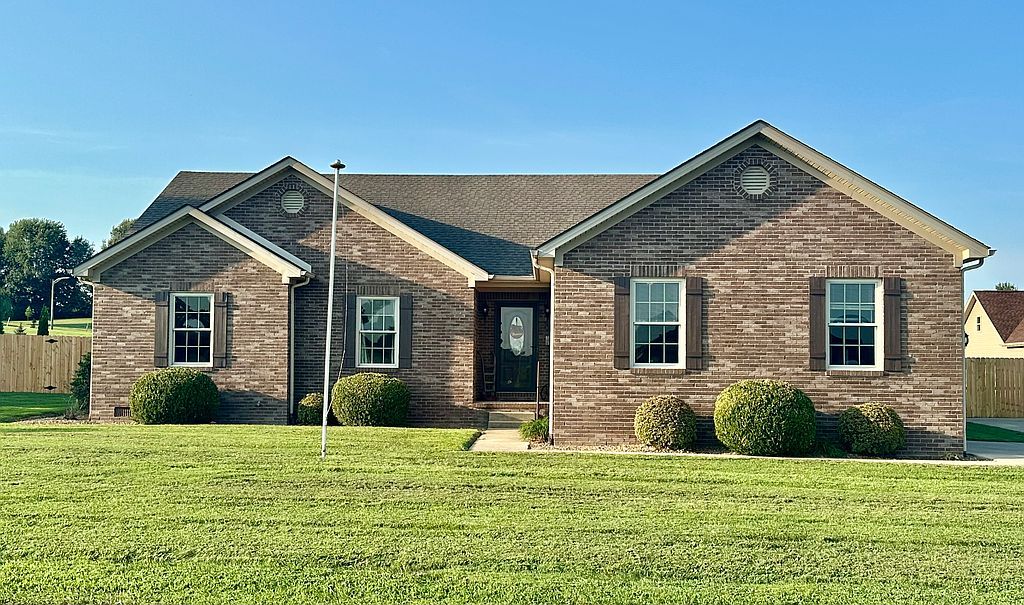 202 Violet Ln - Property Image